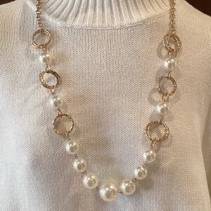 Gold Tone Rings and White Faux Pearl Link Necklace